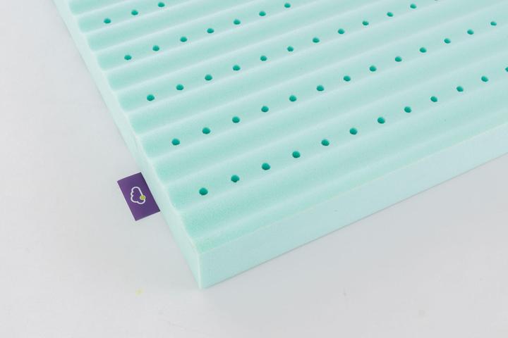 Actual product image Träumeland Traeumeland children's mattress Universum 140 x 200 x 14