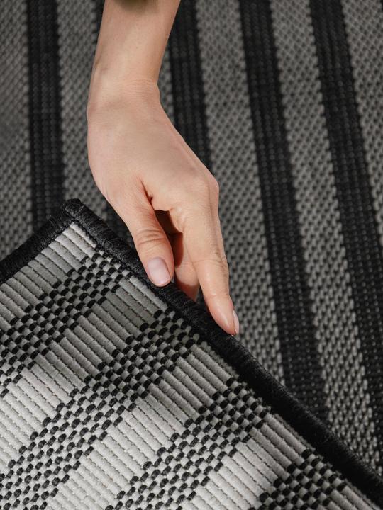 Actual product image Ted Baker Linley (170 x 120 cm)