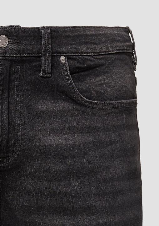 Image du produit s.Oliver Jeans-Hose Bermuda-Jeans / Regular Fit / Mid Rise (48)
