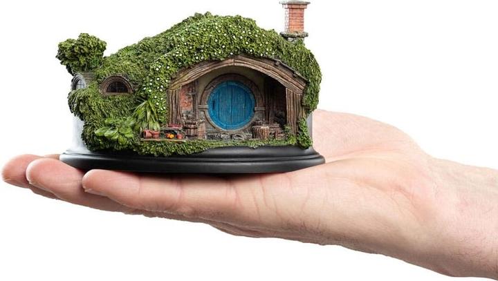 Actual product image Weta Workshop The Hobbit statue Hobbit Hole - 1 Hill Lane 12 cm