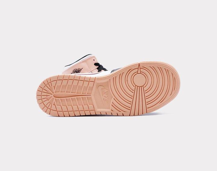 Produktbild Nike Air Jordan 1 (37.5)