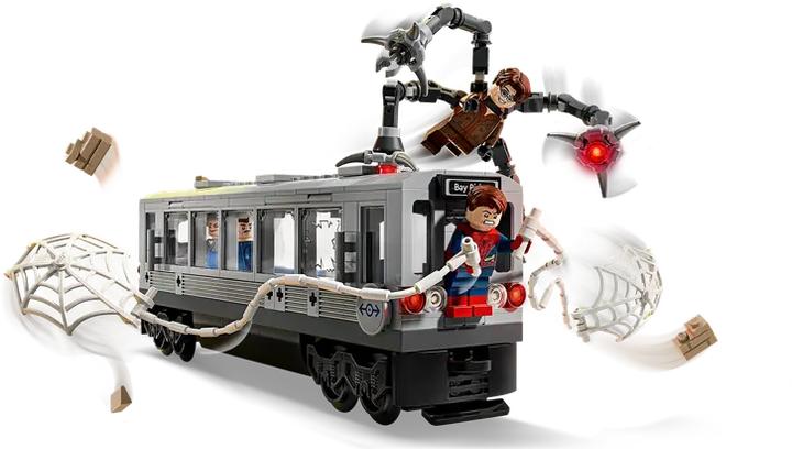 Actual product image LEGO Spider-Man vs. Doc Ock: Showdown in der U-Bahn (76321)
