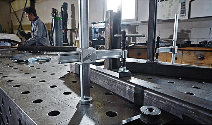 Produktbild Bessey Schraubzwinge für Schweisstisc (300 mm)