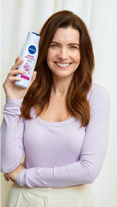 Actual product image NIVEA Color Brilliance (250 ml, Liquid shampoo)