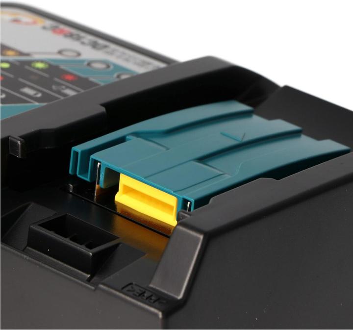 Actual product image Makita Dc18rc