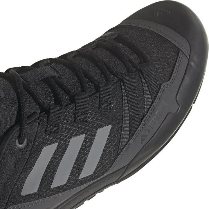Actual product image Adidas Terrex Swift Solo 2 (42.5)