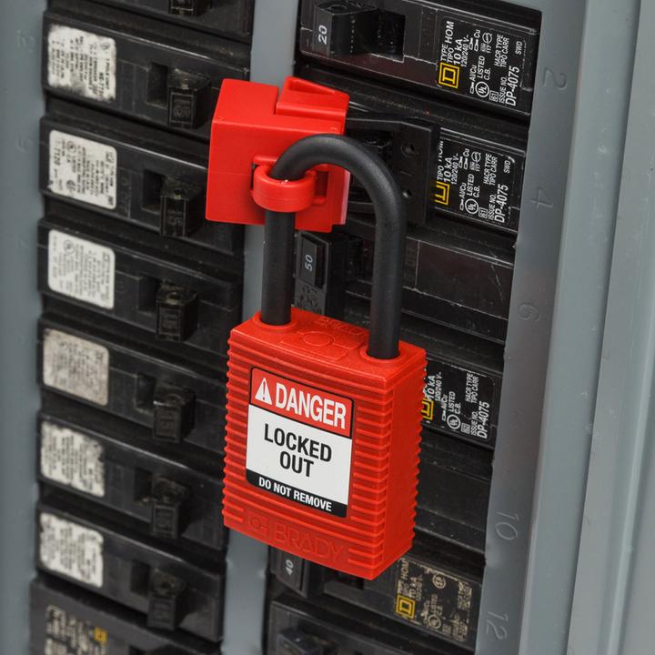 Actual product image Brady Safekey nylon safety lock with nylon shackle, red, shackle height 38 mm, shackle diameter 6.4 mm