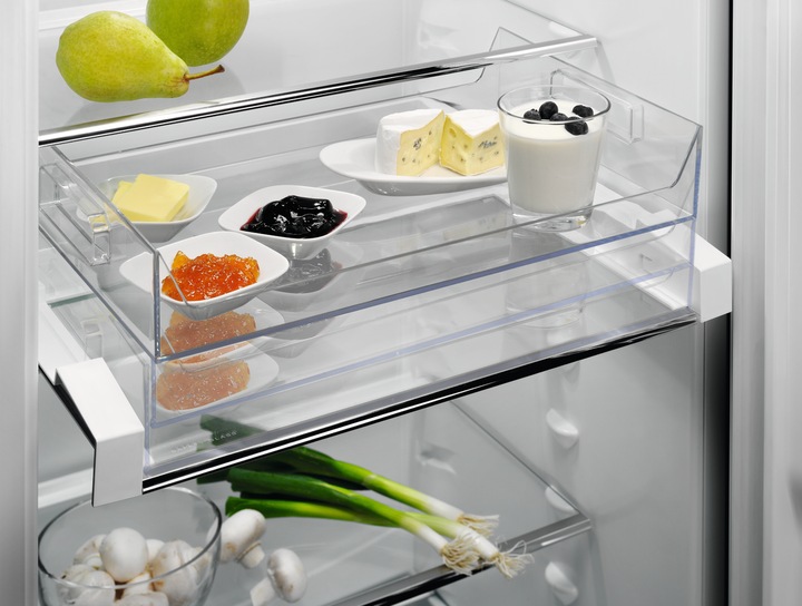 Immagine prodotto Electrolux Ik2670bnr (269 l)