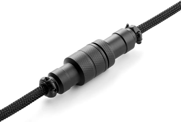 Produktbild CableMod Pro Coiled Keyboard Cable USB-C zu USB Typ A, Midnight (1.50 m, USB 2.0)