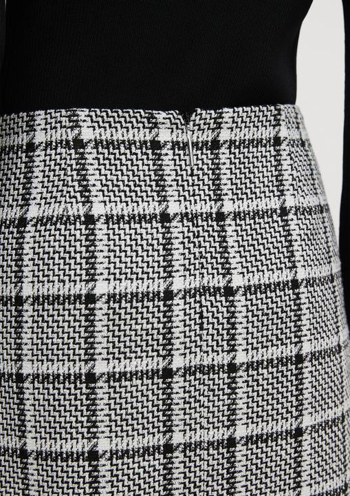 Produktbild Comma Rock Rock mit Strukturmuster (36)