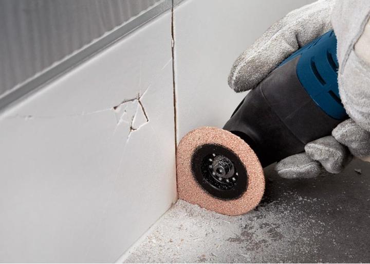 Produktbild Bosch Professional Zubehör EXPERT 3 max AVZ 70 RT4 Platte zum Entfernen von Fugen für Multifunktionswerkzeuge, 70 mm