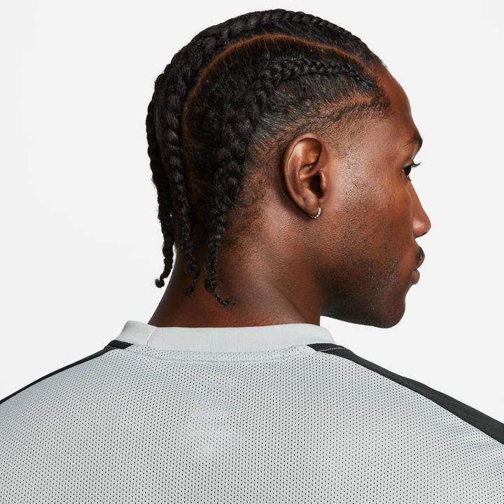 Immagine prodotto Nike Dri-Fit Academy Scarpe Uomo Lupo Grigio/Nero/Bianco S (S)