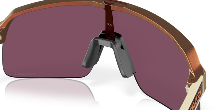 Produktbild Oakley Brille Sutro Lite Matte Red Gold Colorshift / Prizm Road Black (Matte Red Gold Colorshift, Prizm Road Black)