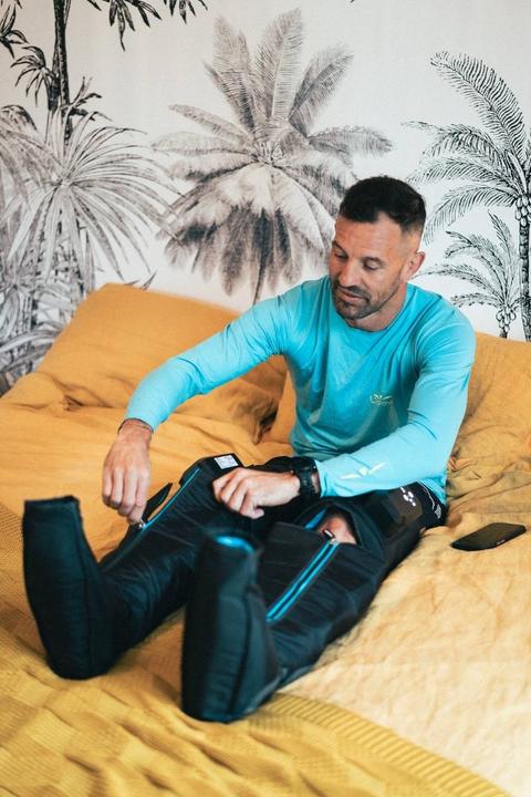 Produktbild Compex Ayre Recovery Boots S/M