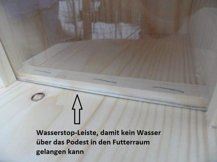 Produktbild Arbrikadrex Eichhörnchen Futterhaus