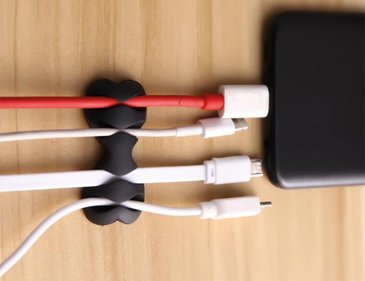 Productafbeelding PNI Multifunctionele kabelopberger Tidy Clip 02, flexibel siliconen, zelfklevend, voor 8 kabels 4x