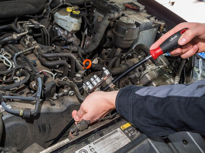 Image du produit Vigor Jeu De Tournevis Flexible Extra Long (Hexagone externe, évidement transversal, Section en T)