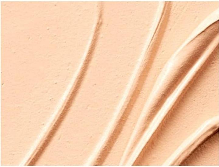 Actual product image MAC Cosmetics Studio Finish SPF 35 Concealer (NC10)