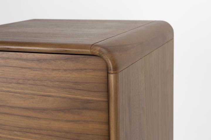 Produktbild Zuiver Cabinet Rise Walnut