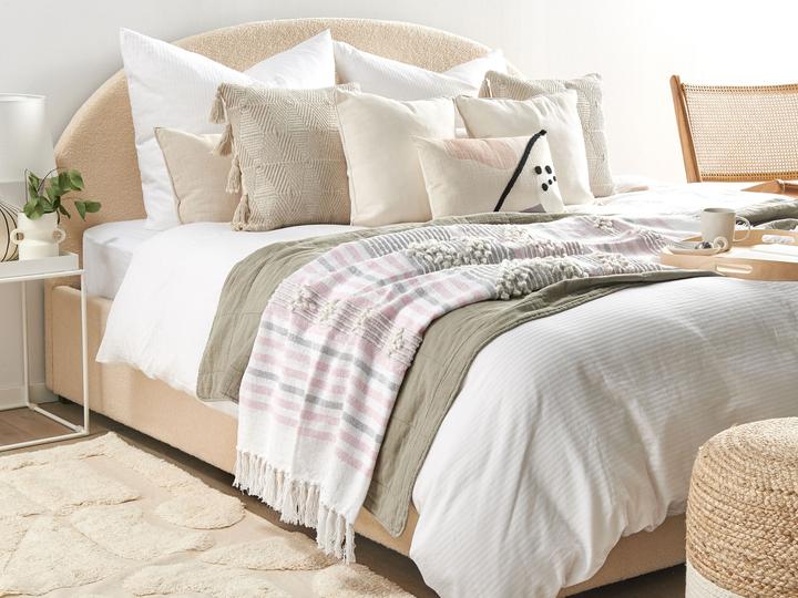 Produktbild Beliani Kaman (150 x 125 cm)