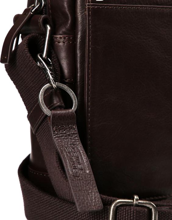 Actual product image Camel Active Pine Umhängetasche Leder 23 cm