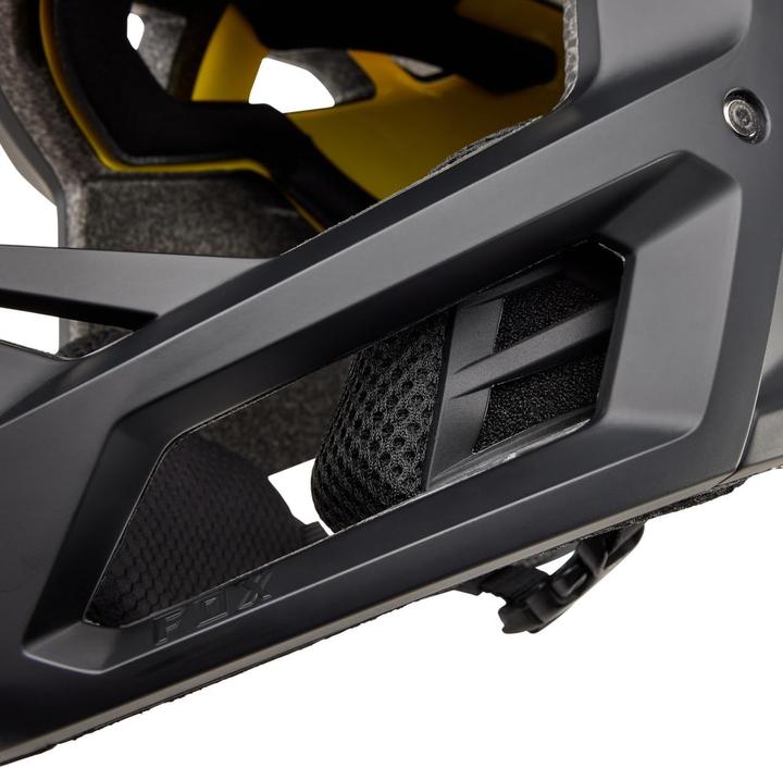 Actual product image Fox Proframe Helmet (52 - 55.50 cm)