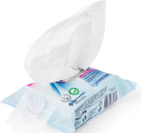 Actual product image dm Balea Skin Clean Nourishing Cleansing Wipes (Cleaning cloths)