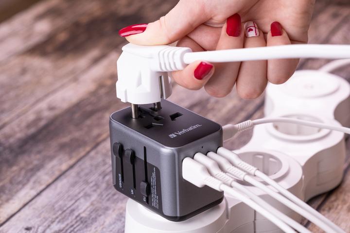 Actual product image Verbatim Universal Travel Adapter