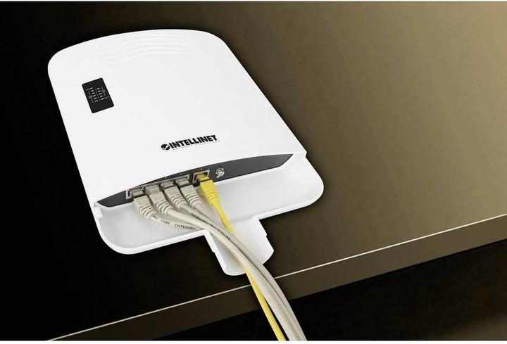 Immagine prodotto Intellinet Switch PoE Gig Passthrough a 5 porte per esterni (5 Porti)