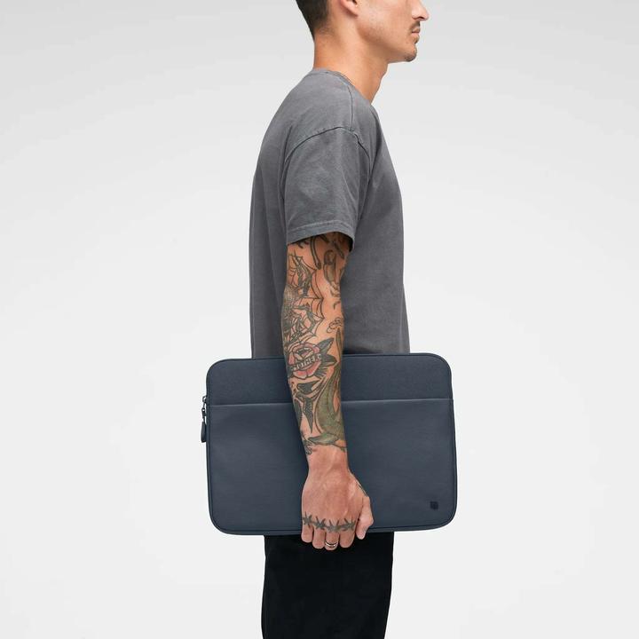 Immagine prodotto Incase Custodia A.R.C. per laptop da 16 pollici - Navy (16", Universale)