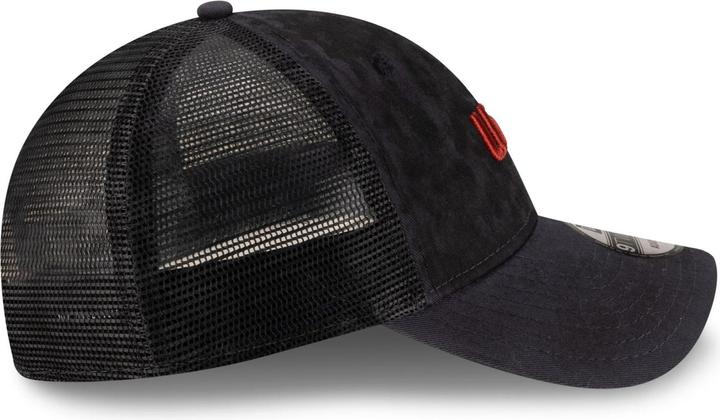 Actual product image New Era 9Twenty Trucker Cap - UFC MMA oil washed charcoal
