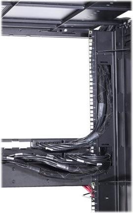 Produktbild APC Data Distribution Kabel CAT6 UTP CMR 6XRJ-45 schwarz 55FT 16.7M (U/UTP, CAT6, 16.76 m)