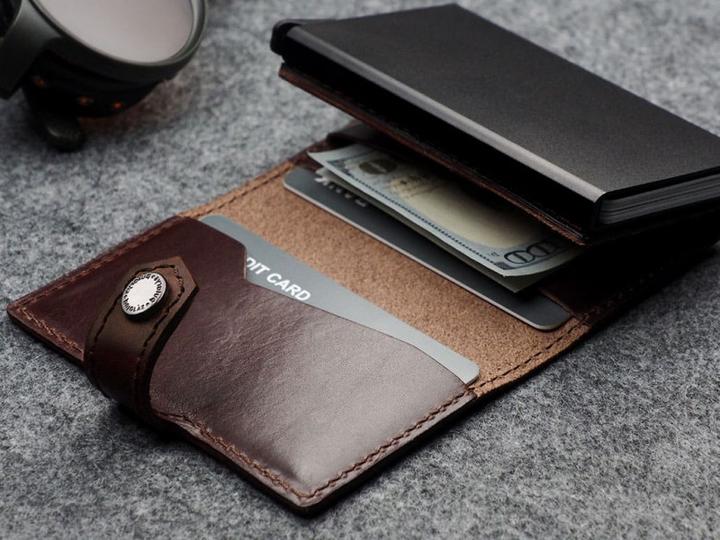 Actual product image Pularys Wallet HIKER MAX credit card holder
