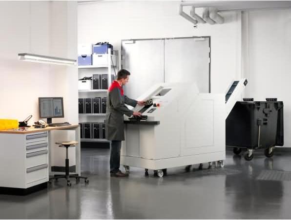 Actual product image HSM Shredder-press combination (Particle cut)