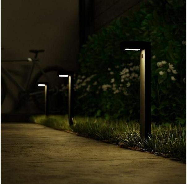 Actual product image Hombli Outdoor Smart Pathway Light (300 lm, IP65)