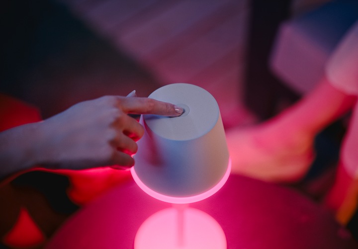 Image du produit Philips Hue Go (370 lm)