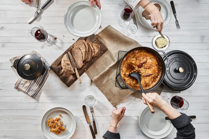 Actual product image Staub Cocotte (Casserole + stew pot, Cast iron, 28 x 15.50 cm)