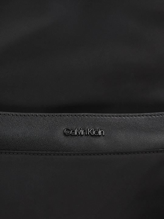 Image du produit Calvin Klein Ck Est. Nylon Rond Bp+Case