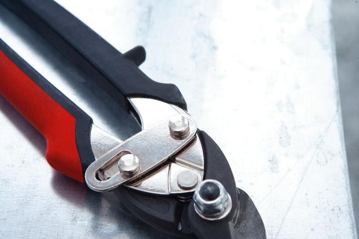 Produktbild Erdi Ideal-Schere, klein und wendig (180 mm)