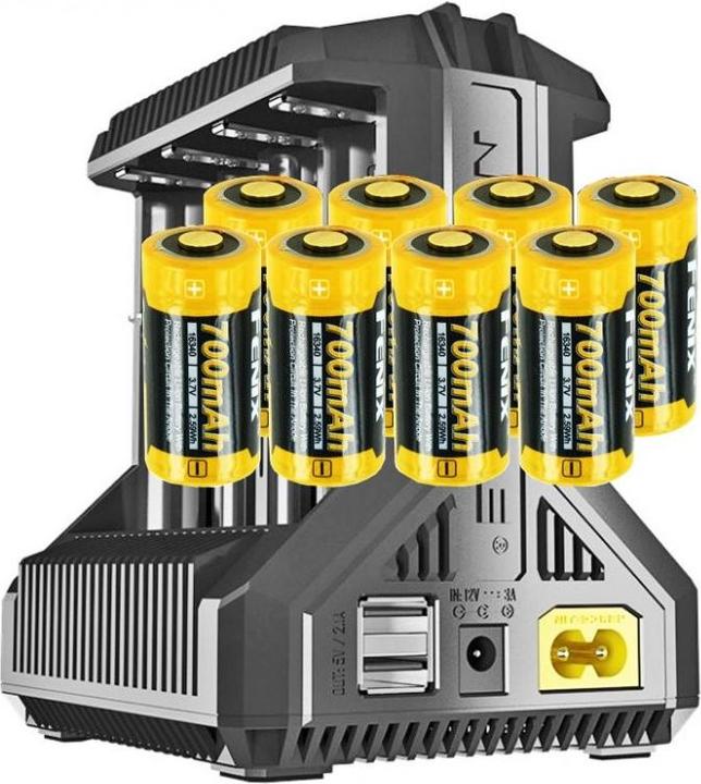 Produktbild Nitecore Schnell-Ladegerät inkl. 8 Stück CR123 A Akku (8 Stk., CR123A, Ladegerät inkl. Akku)