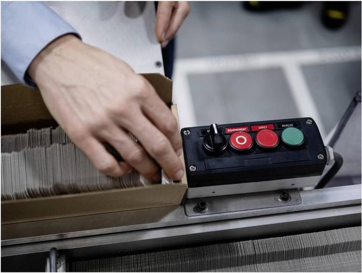 Produktbild Schneider Electric Wahlschalter mit schwarzem Knebel Diam22 XB5AD23
