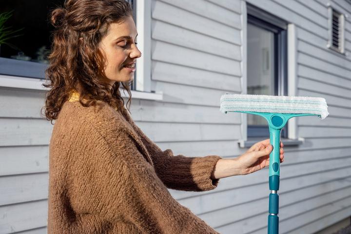 Produktbild Leifheit Teleskopstiel Aluminium 400 cm (1 Stk.)