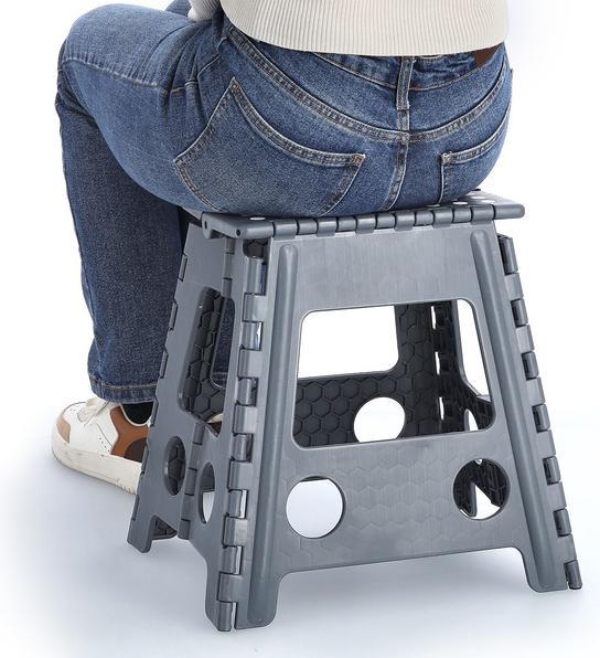 Actual product image Zeller Present Folding steps