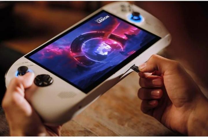 Produktbild Lenovo Legion Go S 8ARP1