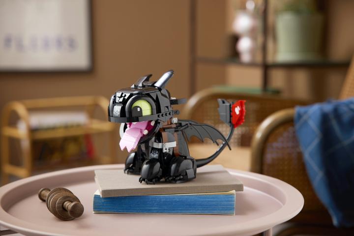 Actual product image LEGO Drachenzähmen Leicht Gemacht: Ohnezahn (LEGO Icons)
