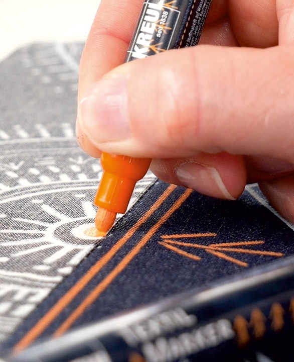 Image du produit Kreul Crayon de peinture pour tissu, marqueur textile Javana texi mäx Opak pour tissus clairs et foncés (Cuivre, 4 mm)