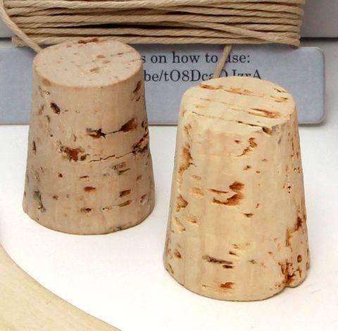 Actual product image Newbaum's Cork handlebar end plug (22.2mm)
