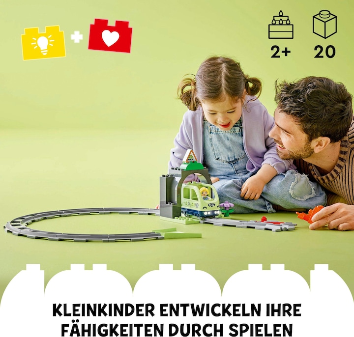 Actual product image LEGO Railway tunnels and tracks - expansion set (10425)