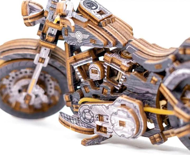 Produktbild WoodenCity Bausatz Cruiser V-Twin bemalt