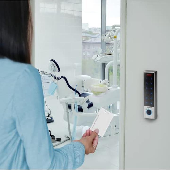 Productafbeelding Orno Touch codeslot met kaart- en proximity tag lezer, vingerafdruklezer en Bluetooth, SUPER NARR (Bluetooth, Vingerafdruk)